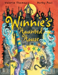 Winnie's Haunted House, Hardback Book Winnie's Haunted House, Hardback Book