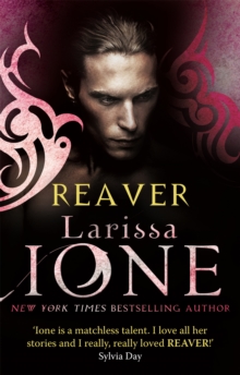 Reaver, Paperback Book Reaver, Paperback Book