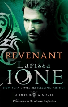 Revenant : Number 7 in series, Paperback Book Revenant : Number 7 in series, Paperback Book