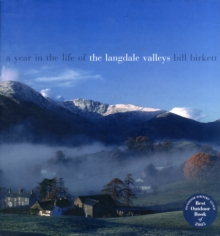 A Year in the Life of the Langdale Valleys, Hardback Book A Year in the Life of the Langdale Valleys, Hardback Book