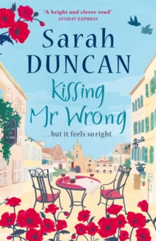 Kissing Mr Wrong, Paperback Kissing Mr Wrong, Paperback