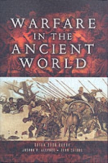 Warfare in the Ancient World, Hardback Warfare in the Ancient World, Hardback